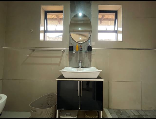 3 BEDROOM SECTIONAL TITLE FOR SALE IN MONTCLAIR